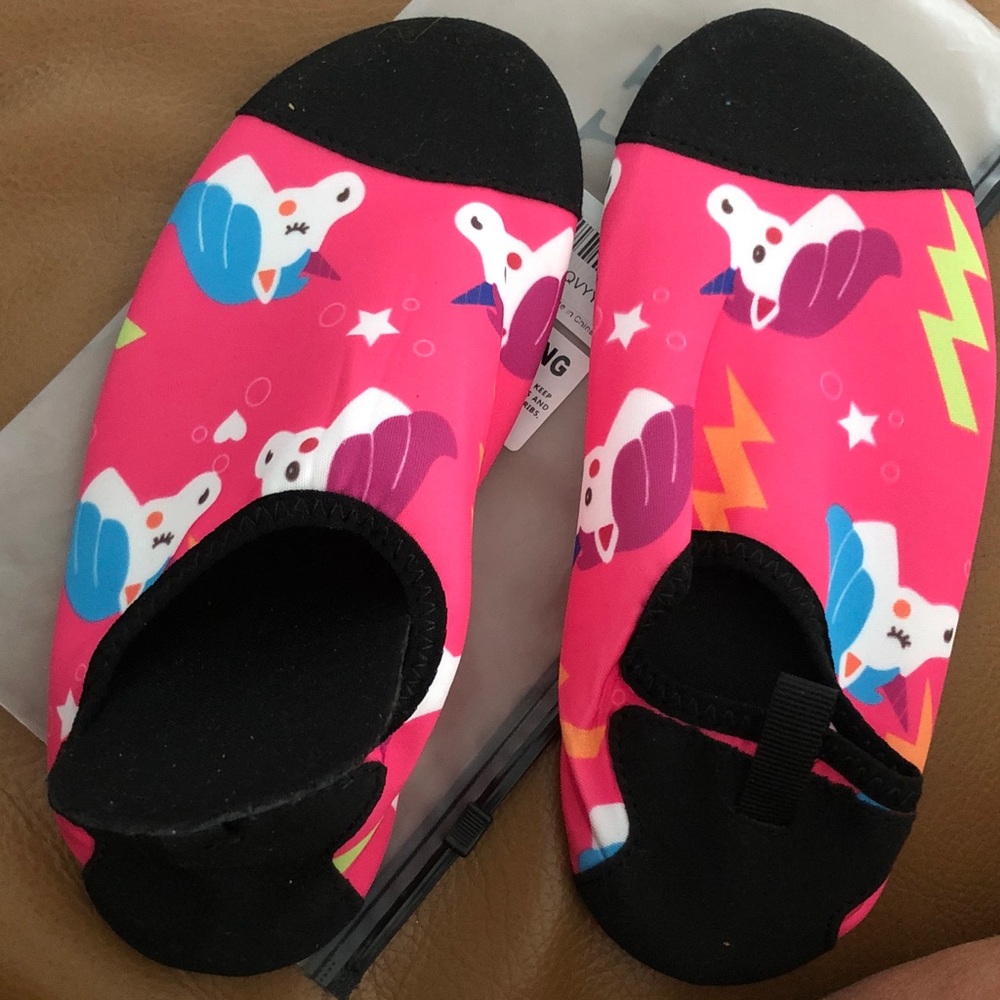 Girls water-shoes (36/37) unicorn pattern